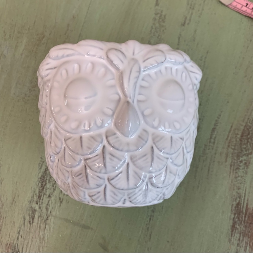 NWT Bath & Body Works Sleeping Porcelain Owl Candle Holder